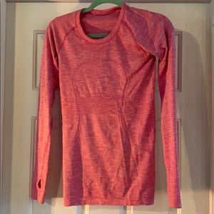 Lululemon swiftly tech longsleeve
